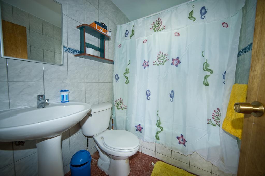 Cabañas Tautira Hanga Roa Habitación foto