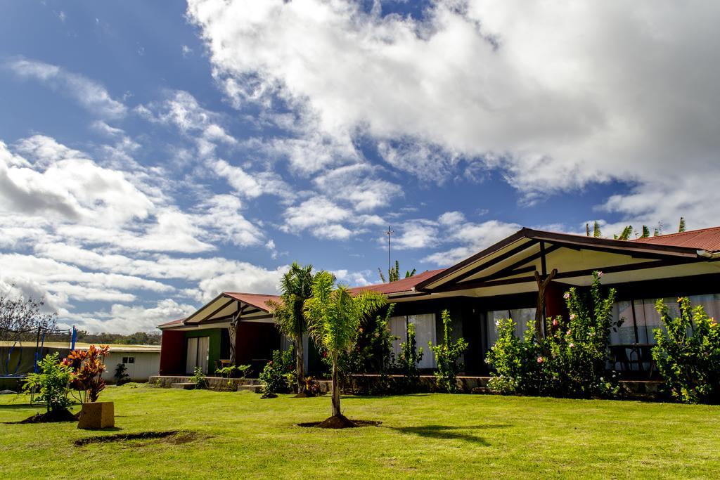 Cabañas Tautira Hanga Roa Exterior foto