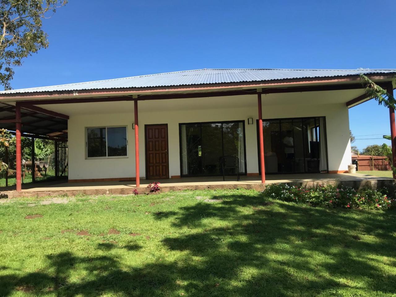 Cabañas Tautira Hanga Roa Exterior foto